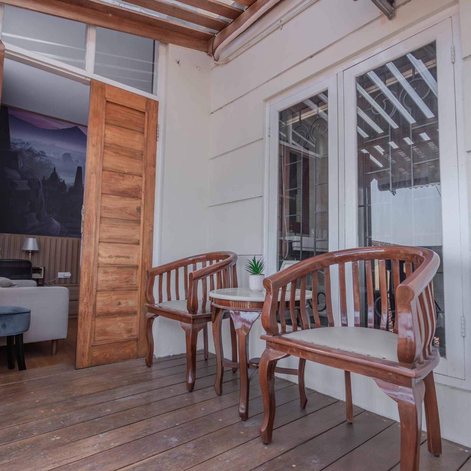 Inez Homestay Yogyakarta Ngoại thất bức ảnh