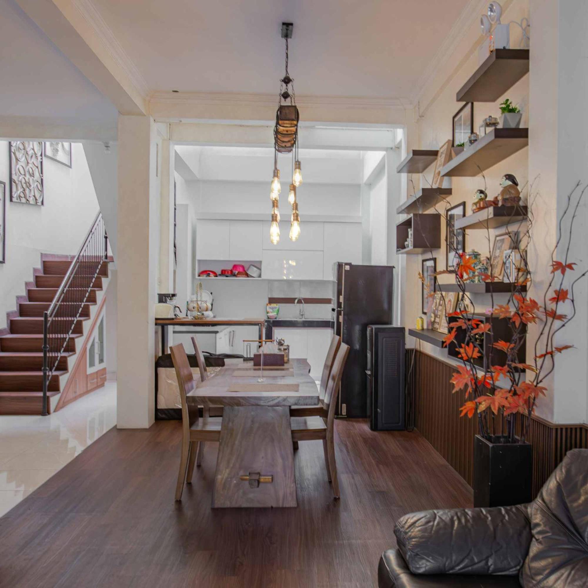 Inez Homestay Yogyakarta Ngoại thất bức ảnh