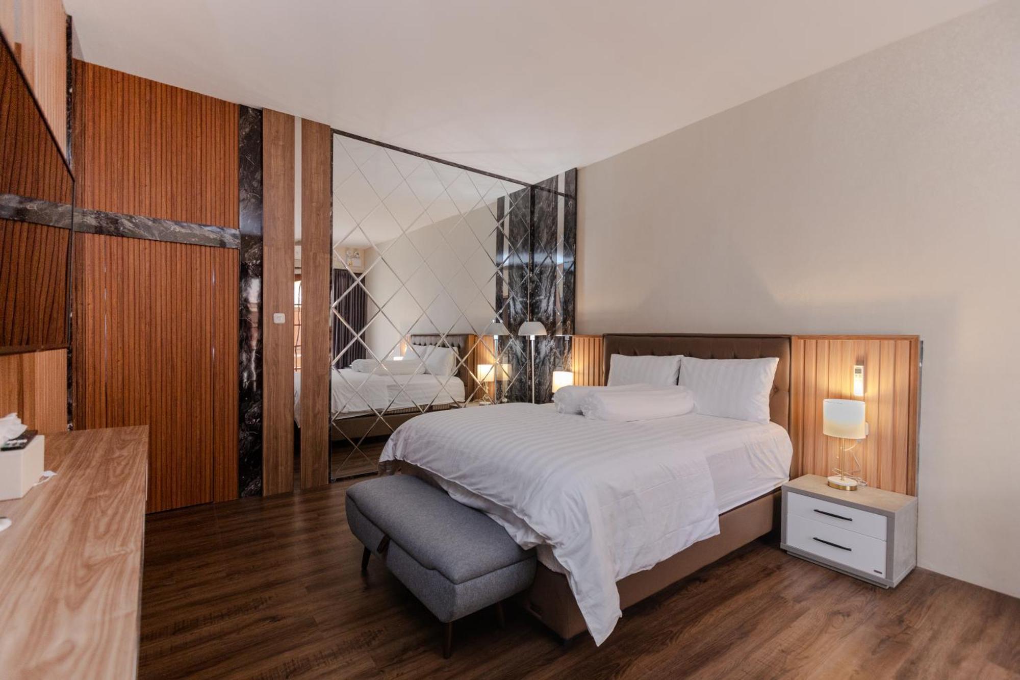 Inez Homestay Yogyakarta Ngoại thất bức ảnh