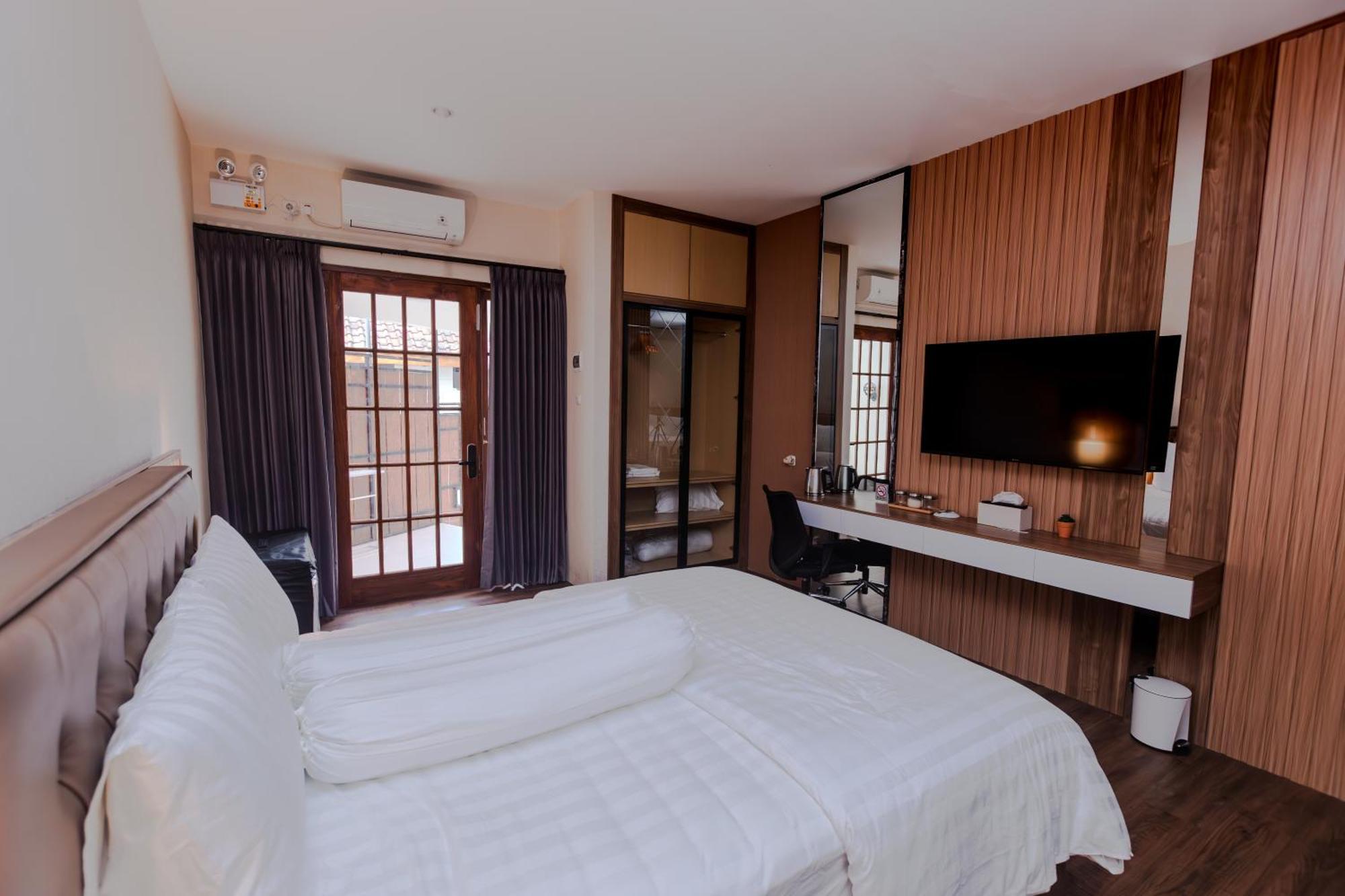 Inez Homestay Yogyakarta Ngoại thất bức ảnh