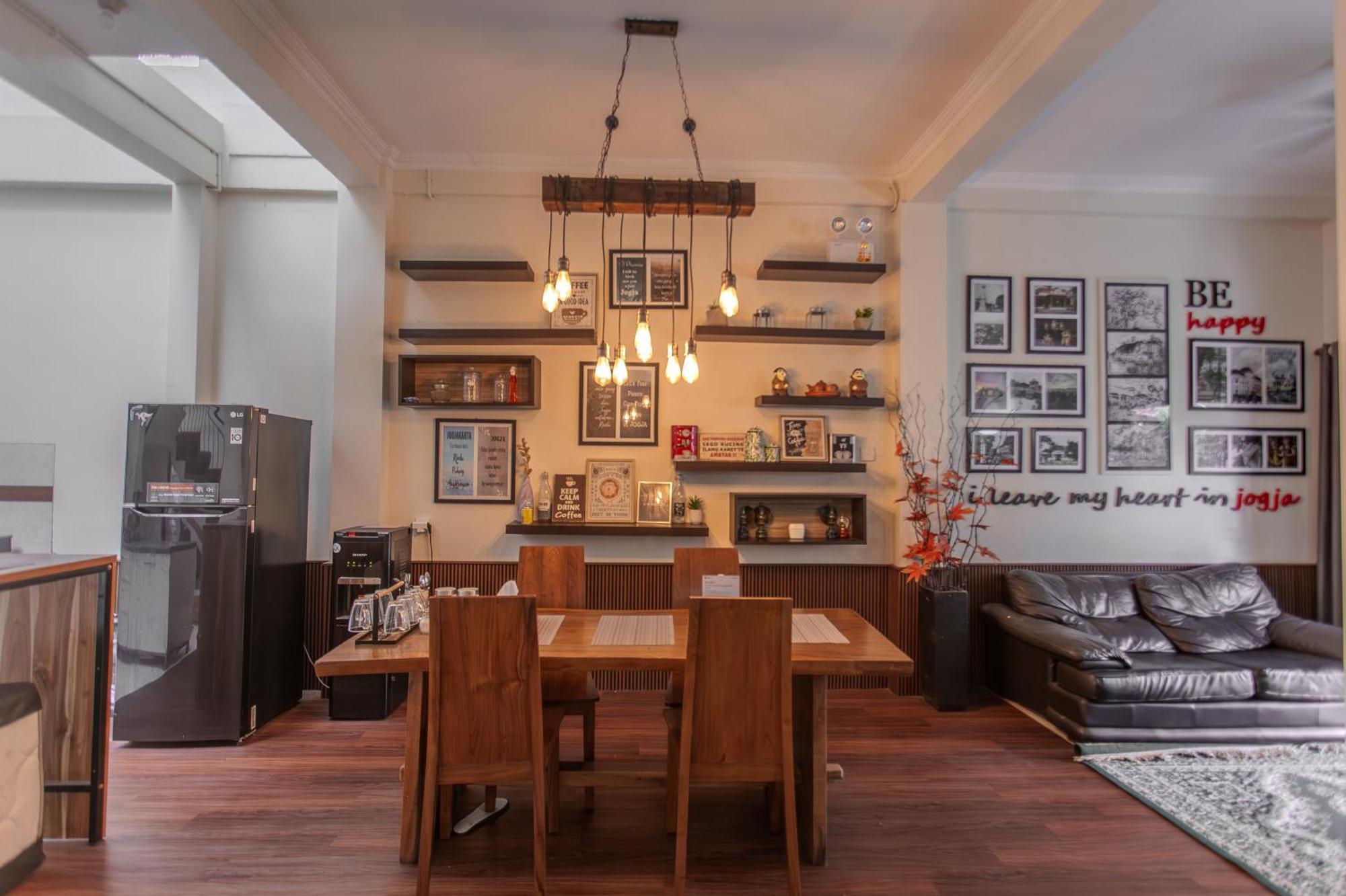 Inez Homestay Yogyakarta Ngoại thất bức ảnh